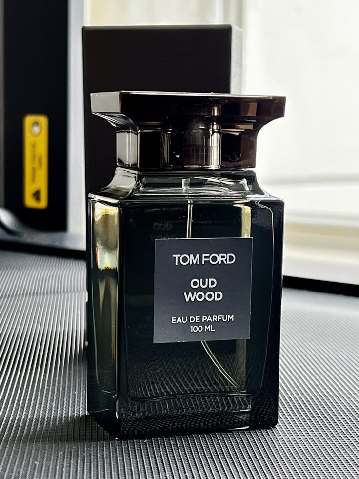Oud Wood Eau de Parfum – 100ml